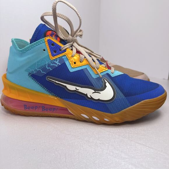 LeBron 18 Low Nike CV7562-401 | 11 - Picture 7 of 9